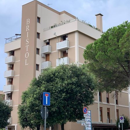 Residence Bristol ビビオーネ エクステリア 写真
