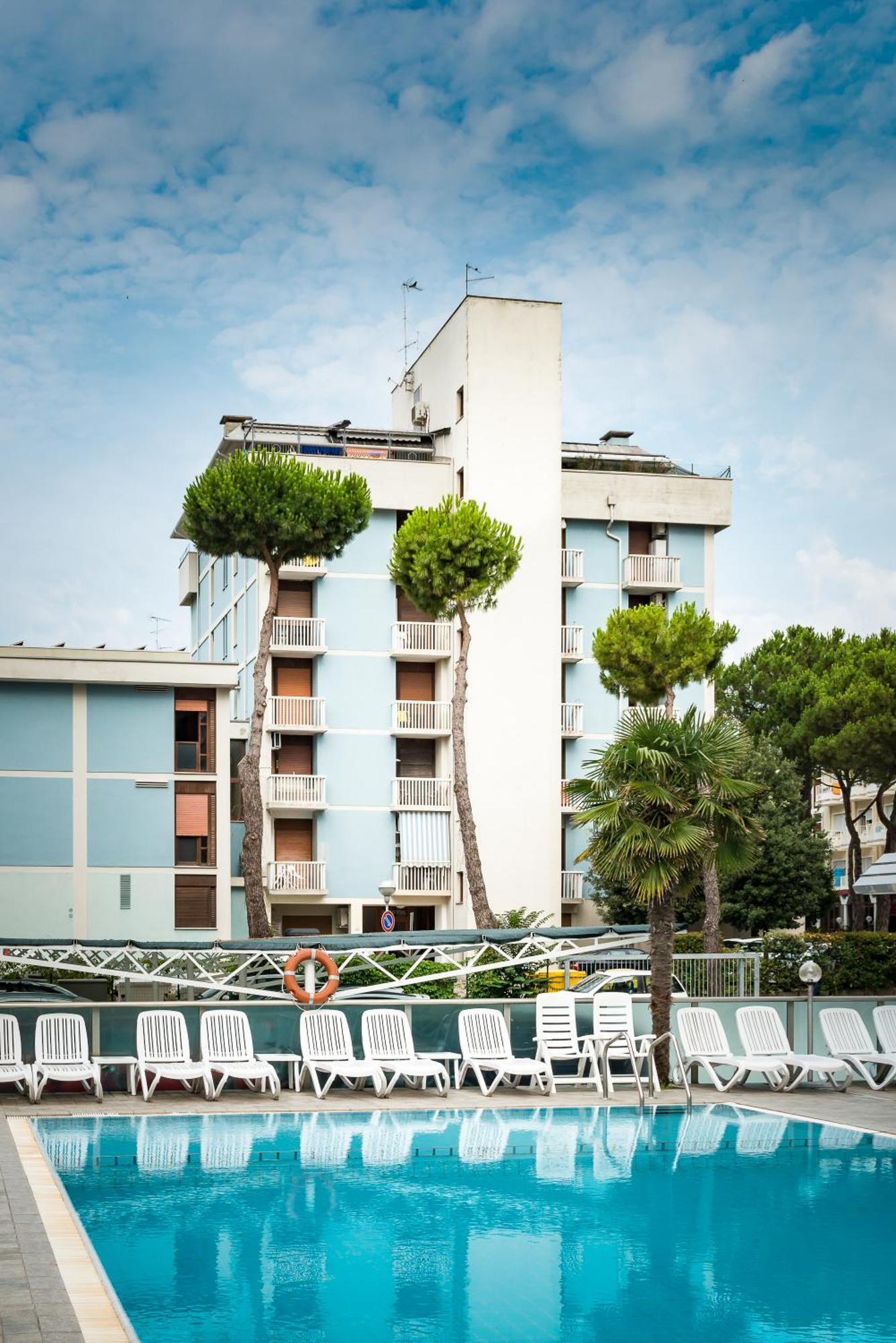 Residence Bristol ビビオーネ エクステリア 写真